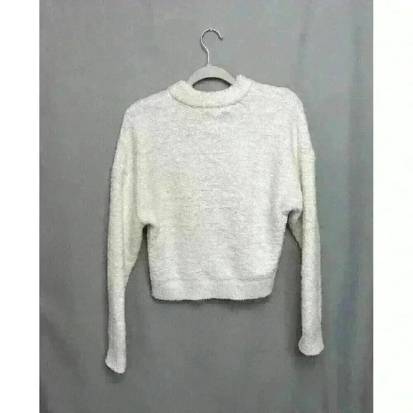 Abercrombie & Fitch Womens Med Cream Cropped Sweater Long Sleeve Crew Neck Soft - Picture 10 of 10